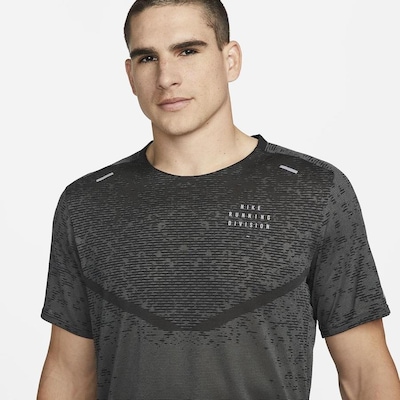 Camiseta Nike Dri-FIT ADV Run - Masculina - Foto 3