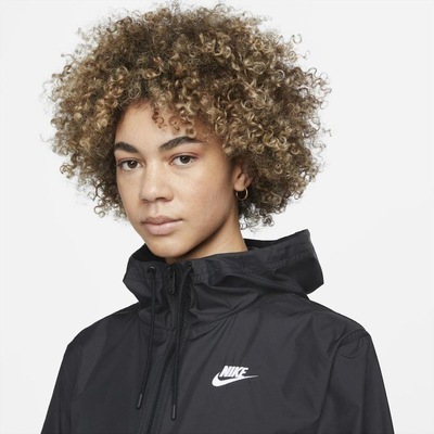 Jaqueta Nike Sportswear Essential Repel - Feminina - Foto 3