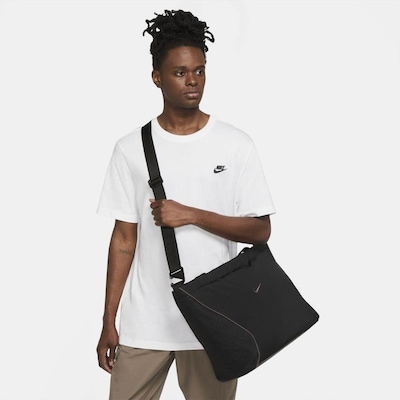 Bolsa Nike Sportswear Essentials - 26 Litros - Foto 1