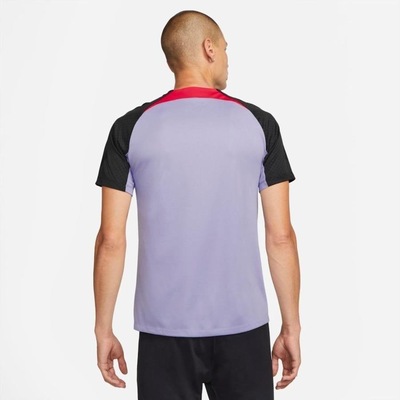 Camiseta Liverpool Strike Nike - Masculina - Foto 2