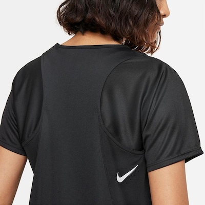 Camiseta Nike Dri-FIT Race - Feminina - Foto 6