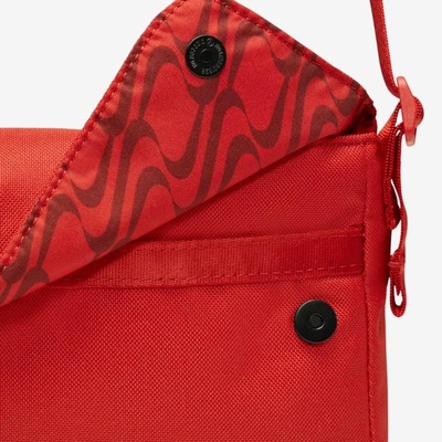 Bolsa Nike Sportswear Futura 365 - Feminina - Foto 4