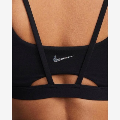 Top Fitness com Bojo Nike Dri-FIT Alate Trace - Feminino - Foto 4