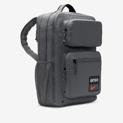 Mochila Nike Utility Speed - 27 Litros - Foto 4