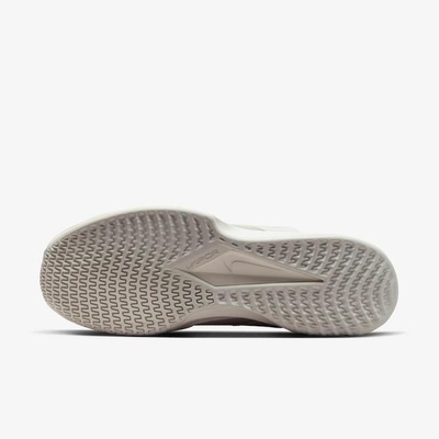 Tênis NikeCourt Vapor Lite HC - Feminino - Foto 3