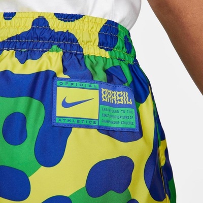 Bermuda do Brasil Nike Woven - Masculino - Foto 5