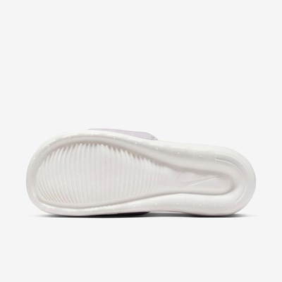 Chinelo Nike Victori One - Feminino - Foto 3