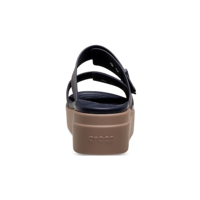 Sandália Crocs Brooklyn Low W Sandal - Feminino - Foto 6