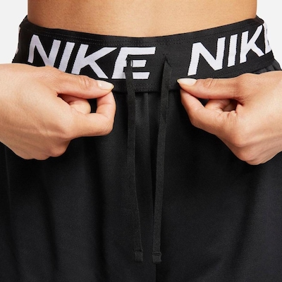 Shorts Nike Dri-FIT Attack - Feminino - Foto 6