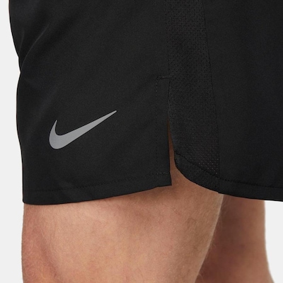 Shorts Nike Dri-FIT Challenger - Masculino - Foto 5