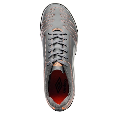 Chuteira Society Umbro Class TF - Adulto - Foto 4