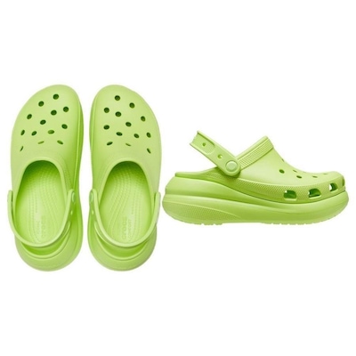 Sandália Crocs Classic Crush Clog - Feminina - Foto 4
