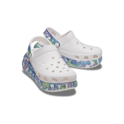 Chinelo Crocs Classic Crush Butterfly Clog - Unissex - Foto 3