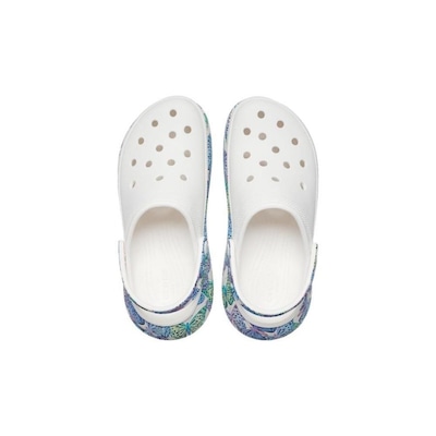 Chinelo Crocs Classic Crush Butterfly Clog - Unissex - Foto 5