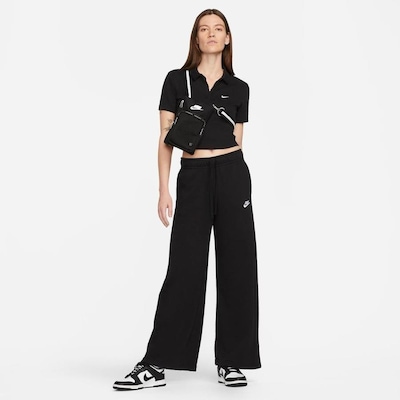 Calça Fleece Nike Sportswear Club Mid-Rise Wide - Feminina - Foto 5