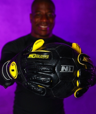 Luvas de Goleiro Semi Profissional N1 Cronos - Adulto - Foto 6
