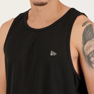 Camiseta Regata New Era Performance Mini Logo NE - Masculina - Foto 4