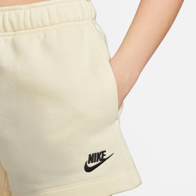 Shorts Nike Sportswear Club Fleece - Feminino - Foto 4