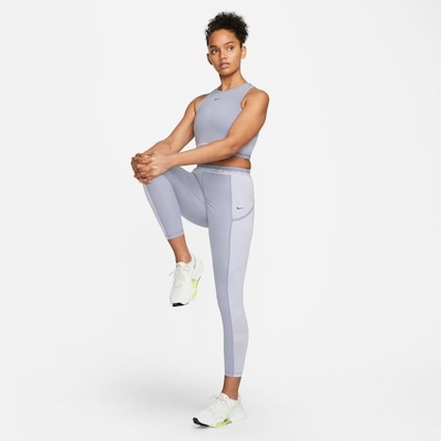 Camiseta Regata Nike Pro Dri-FIT - Feminina - Foto 6