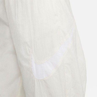 Calça Nike Sportswear Essential - Feminina - Foto 2