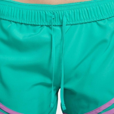 Shorts Nike Tempo Running - Feminino - Foto 2