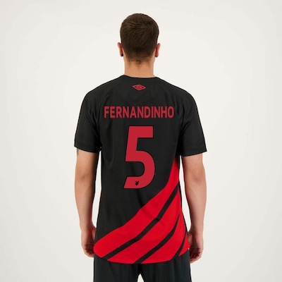 Camisa do Athletico Paranaense Iii 2023 Fernandinho 5 Umbro - Masculina - Foto 2