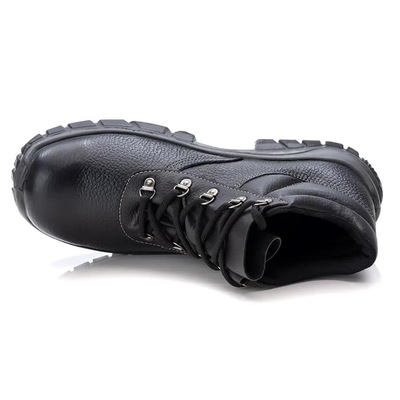 Bota de Segurança Estival Couro Bico Pvc - Masculina - Foto 4