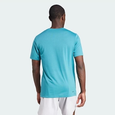 Camiseta adidas Treino Estampada Essentials Seasonal - Masculina - Foto 4