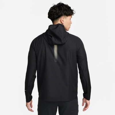 Jaqueta com Capuz Nike Repel Miler - Masculina - Foto 2
