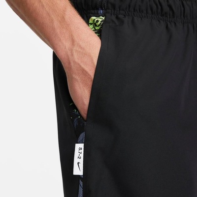 Bermuda Nike Dri-Fit Challenger - Masculino - Foto 4