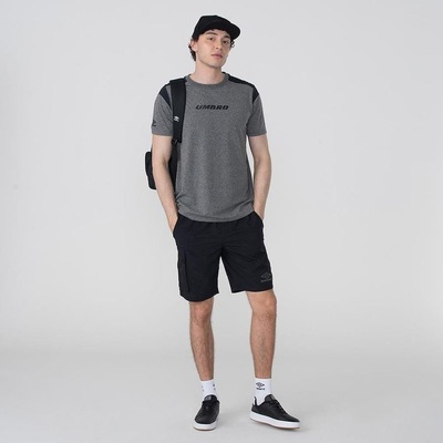 Camiseta Umbro College Motion - Masculina - Foto 4