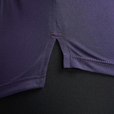 Camiseta Nike Dri-Fit Swoosh - Feminina - Foto 4