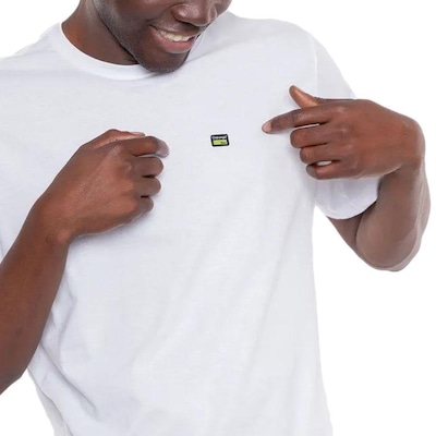 Camiseta Onbongo Fashion Basic Dark - Masculina - Foto 2