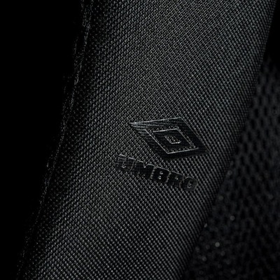 Mochila Umbro Stripe - 18 Litros - Foto 4
