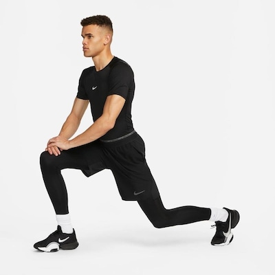 Camiseta Nike Pro Dri-Fit - Masculina - Foto 5