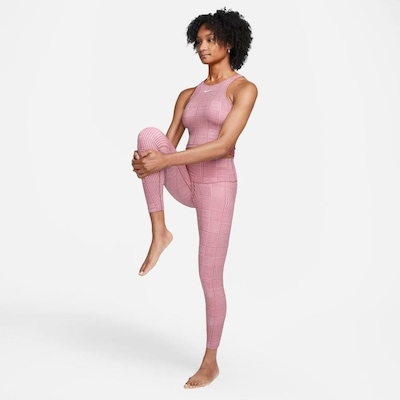 Camiseta Regata Nike Yoga Dri-Fit - Feminina - Foto 5