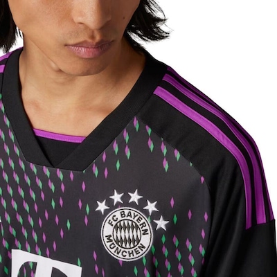 Camisa Bayern II 23/24 adidas - Masculina - Foto 3