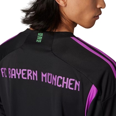 Camisa Bayern II 23/24 adidas - Masculina - Foto 4