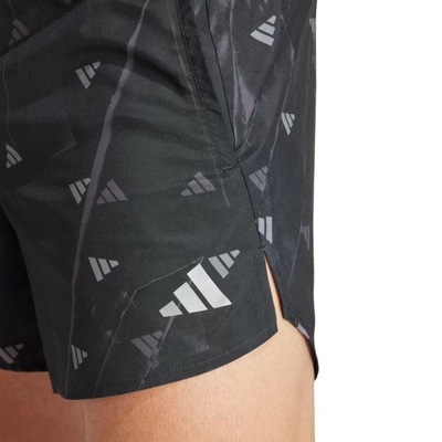 Shorts adidas Run It Brand Love - Masculino - Foto 3