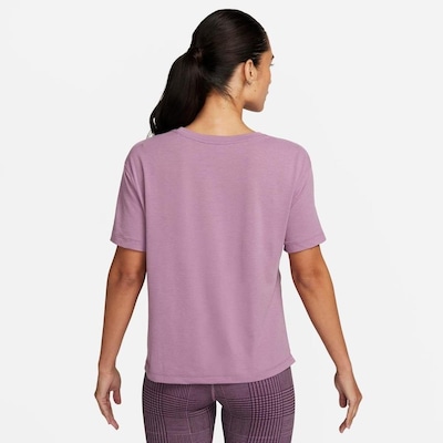 Camiseta Nike Yoga Dri-Fit - Feminina - Foto 2