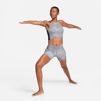 Camiseta Regata Nike Yoga Dri-Fit - Feminina - Foto 6