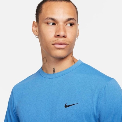 Camiseta Nike Hyverse Dri-Fit - Masculina - Foto 3