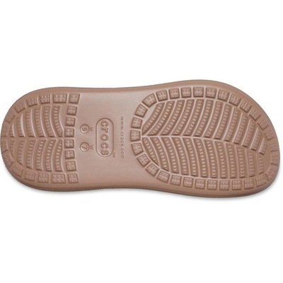 Sandália Crocs Classic Crush Platform Clog Latte - Infantil - Foto 6