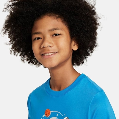 Camiseta Nike Sportswear - Infantil - Foto 3