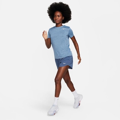 Camiseta Nike Dri-Fit - Feminina - Foto 4