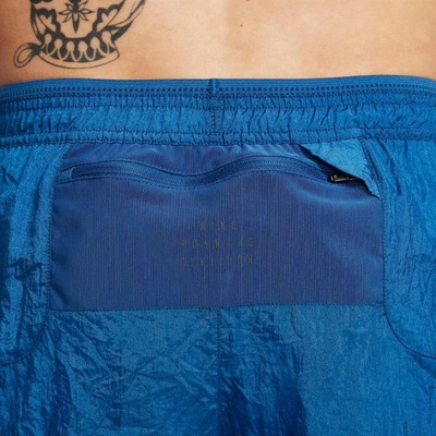 Short Nike Stride Running Division - Masculino - Foto 6