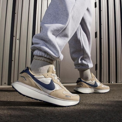 Tênis Nike Phoenix Waffle - Feminino - Foto 2