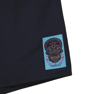 Bermuda Oakley Trunk Dia de Los Muertos - Masculina - Foto 3