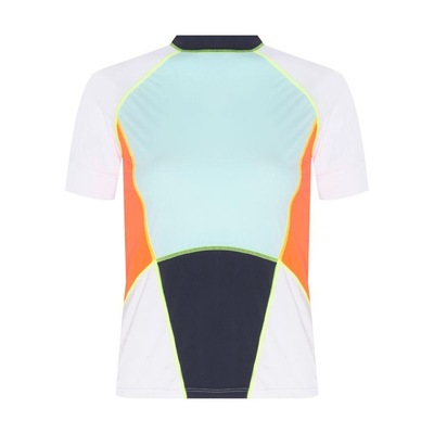 Camiseta Bodyforsure Lisa Beach Sports - Feminina - Foto 5