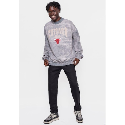 Blusão De Moletom Com Capuz NBA Gothic Team Chicago Bulls - Masculino - Foto 2